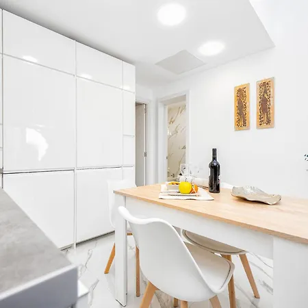 Tisalaya Bright Lejlighed *